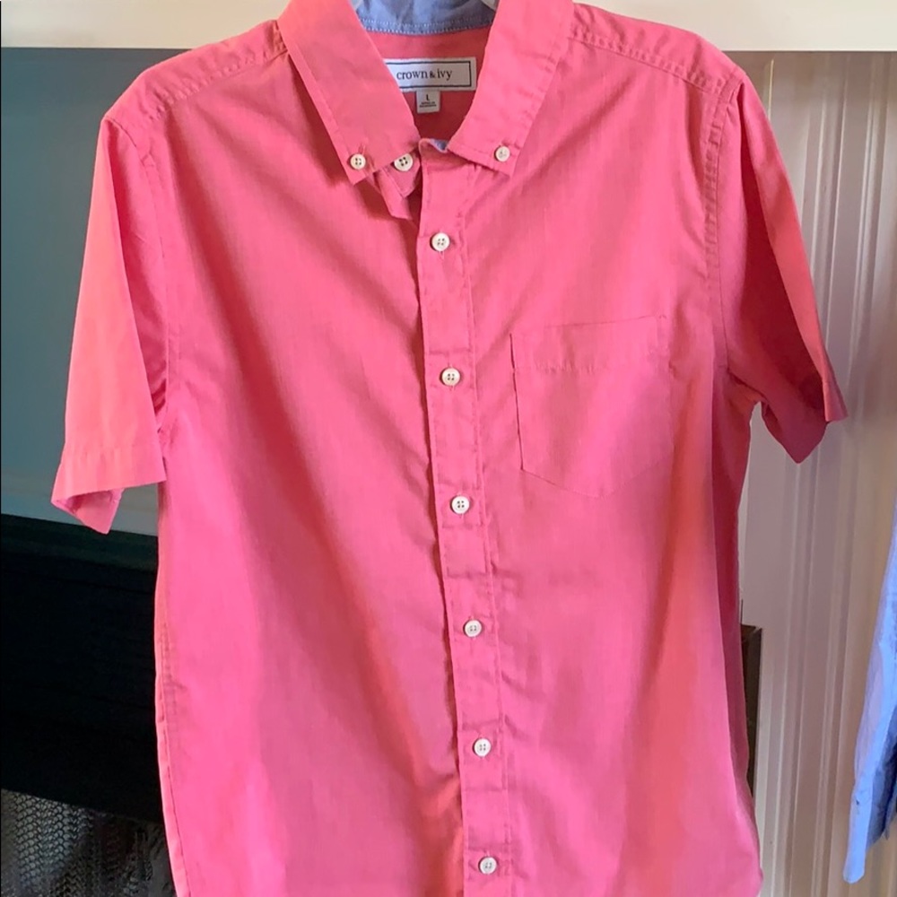 Crown and Ivy button down